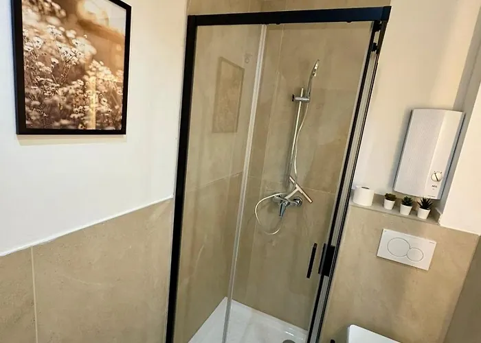 Daire Modernes 1-zimmer 2 Fuer Monteure & Handwerker Mit Wlan